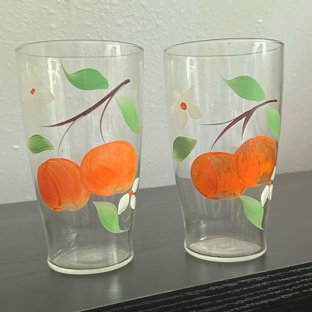 Two Handpainted Glass Tumblers. Vintage from the 70s.